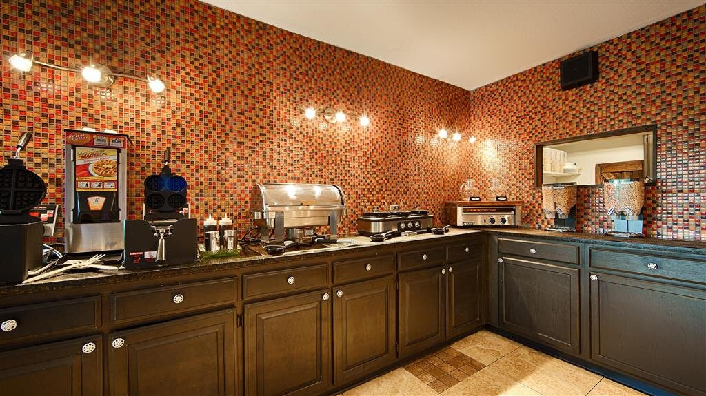 Best Western Windsor Suites主图