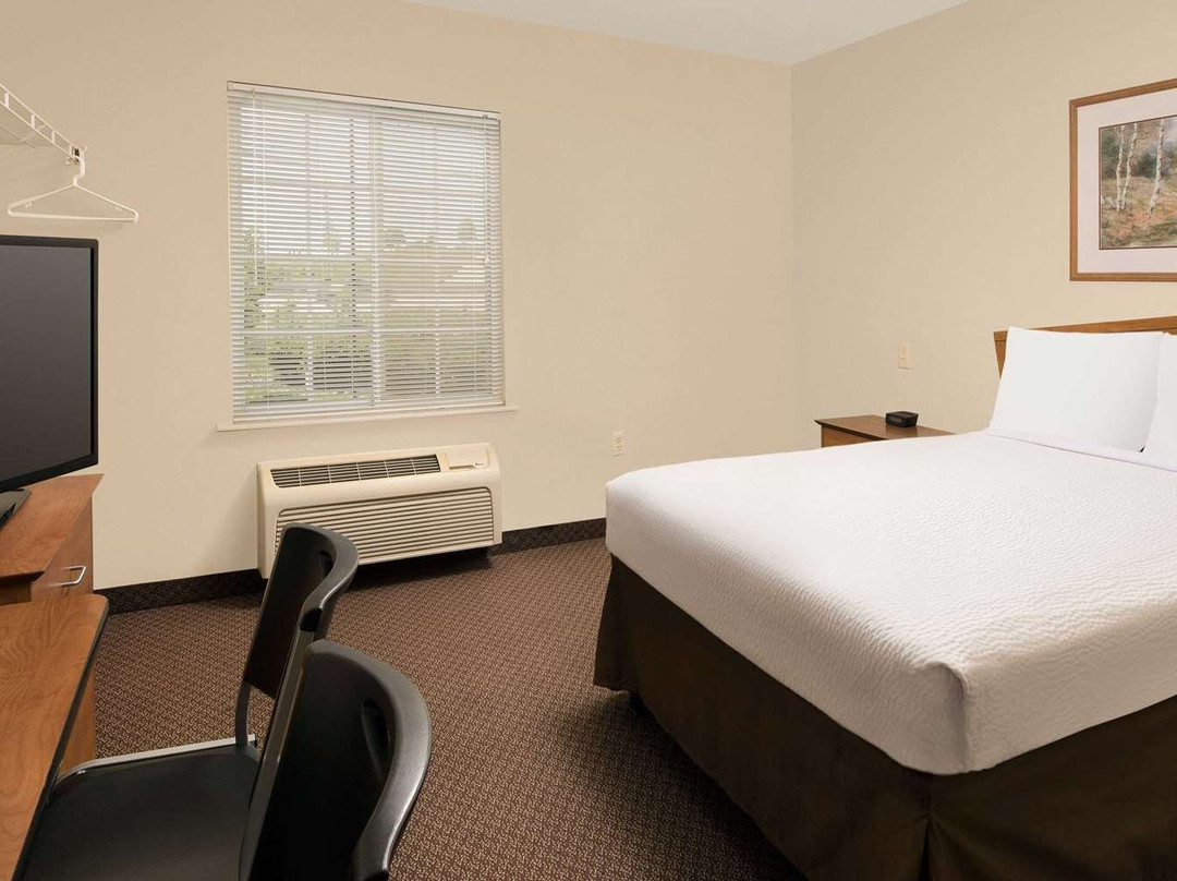 WoodSpring Suites Kansas City Lenexa主图