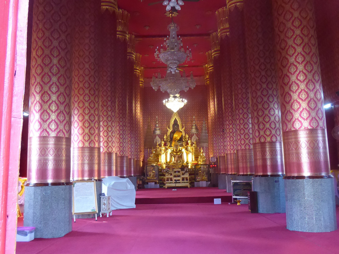 Wat Phothisomphon景点图片