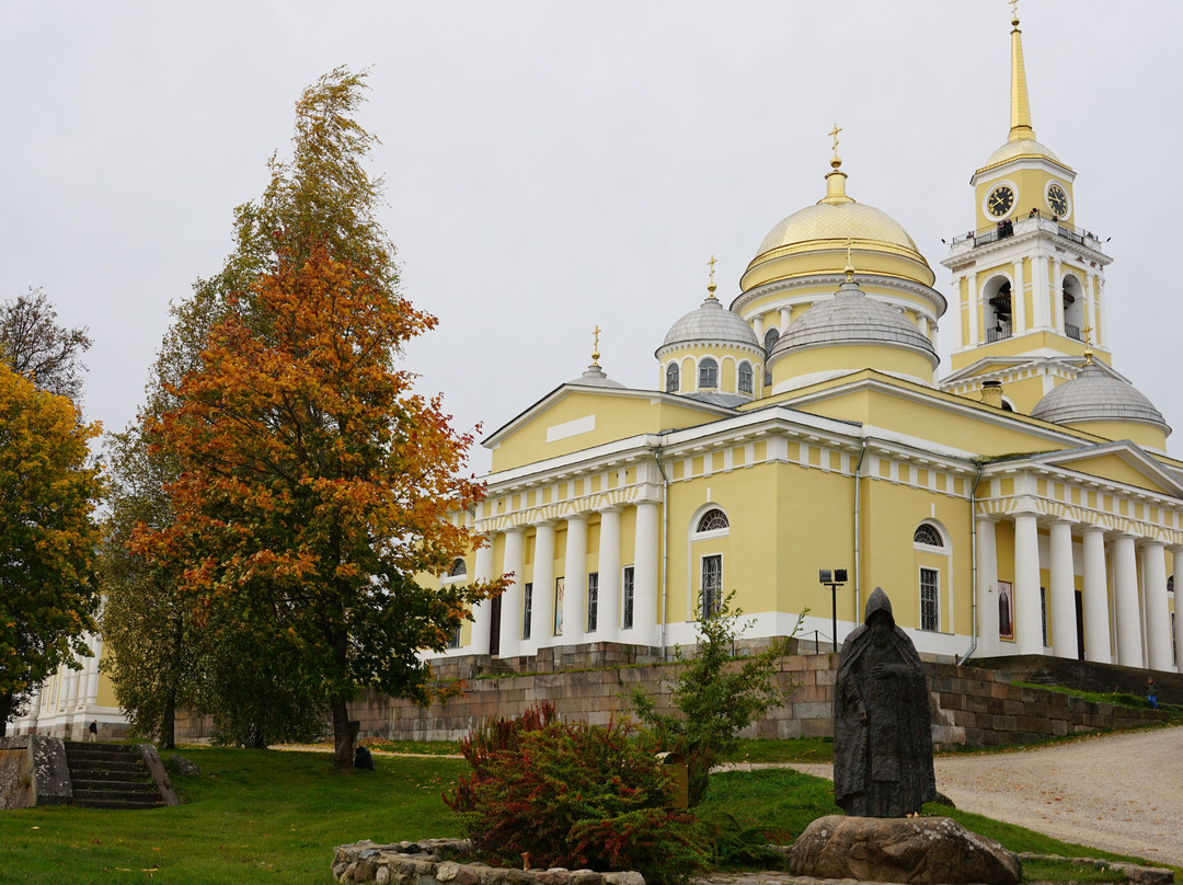 Nilov Monastery景点图片