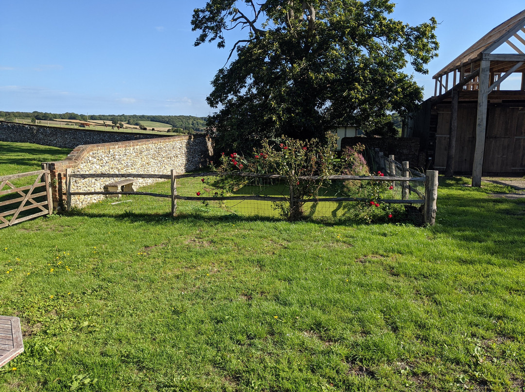 Broxhall Farm主图