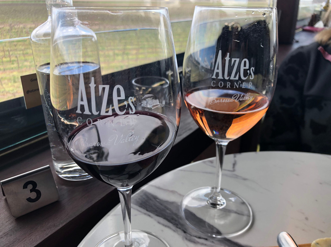 Atze's Corner Wines景点图片