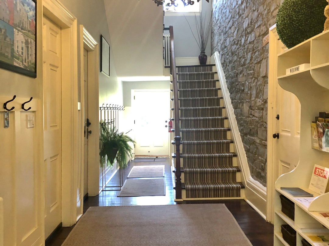 All Suites Whitney Manor主图