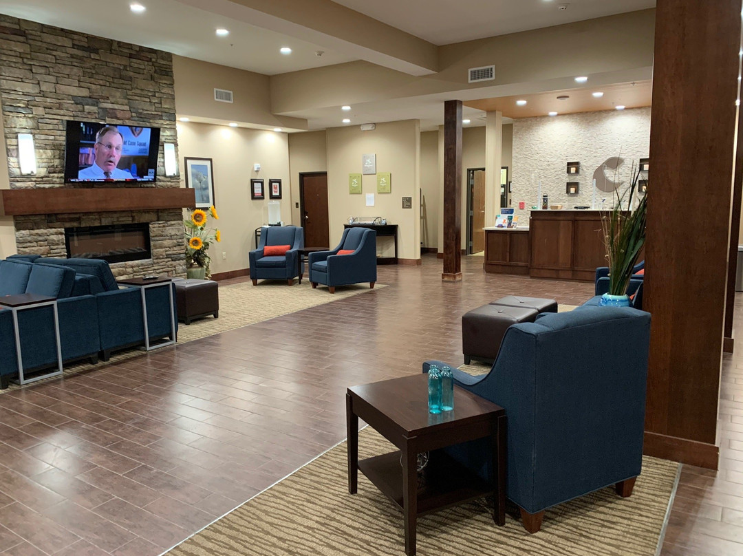 Comfort Inn and Suites主图