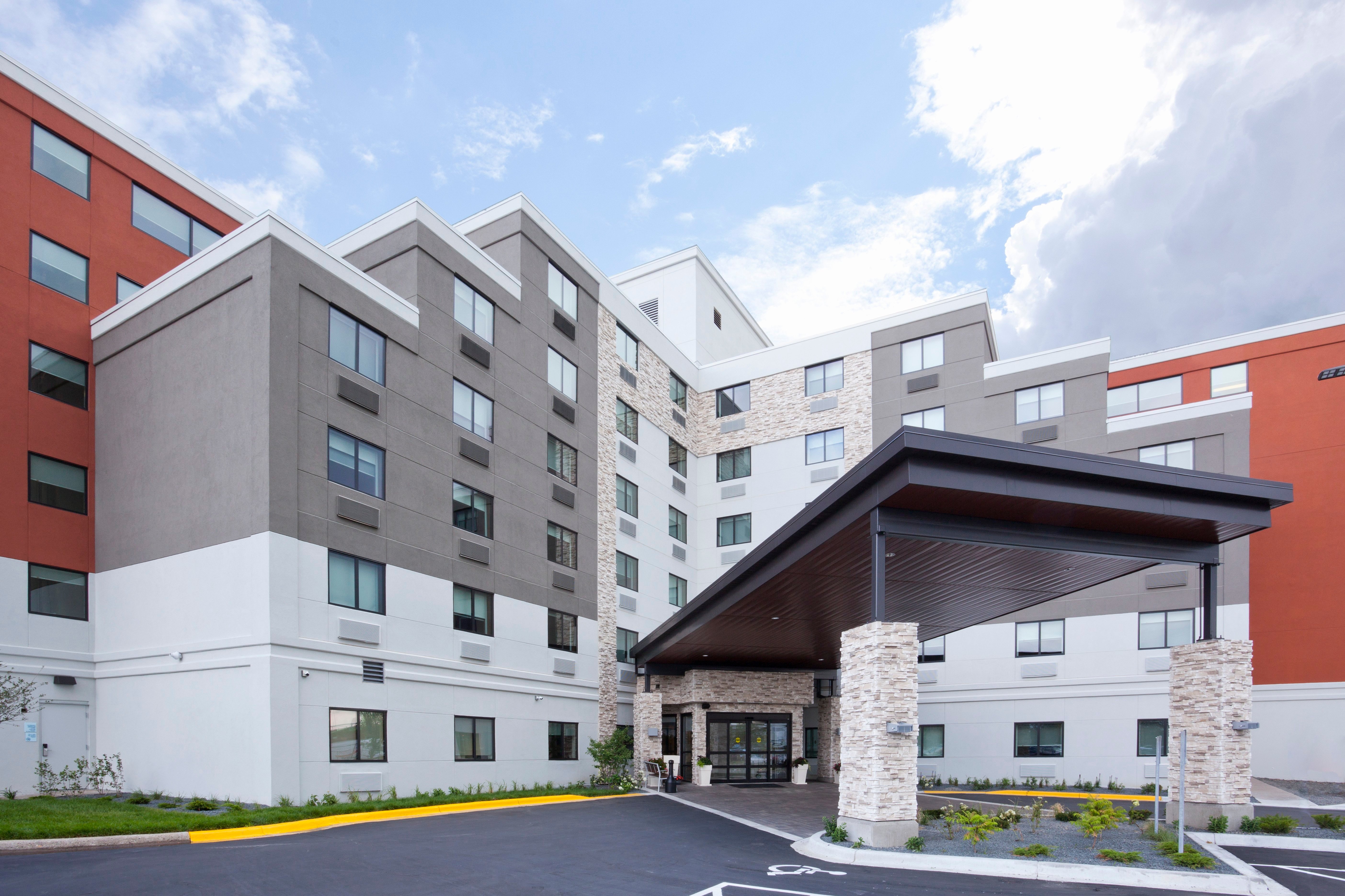 Holiday Inn Express Roseville-St. Paul by IHG-官方