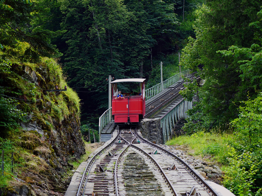 Reichenbachfall funicular-Meiringen必去景点