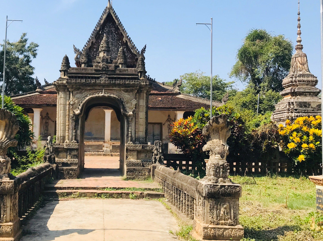 Wat Samrong Knong-马德望必去景点