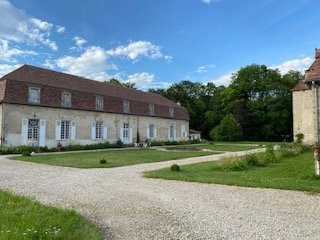 Chateau de Fontnoble主图