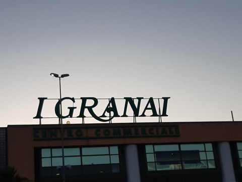 Centro Commerciale I Granai-罗马必去景点