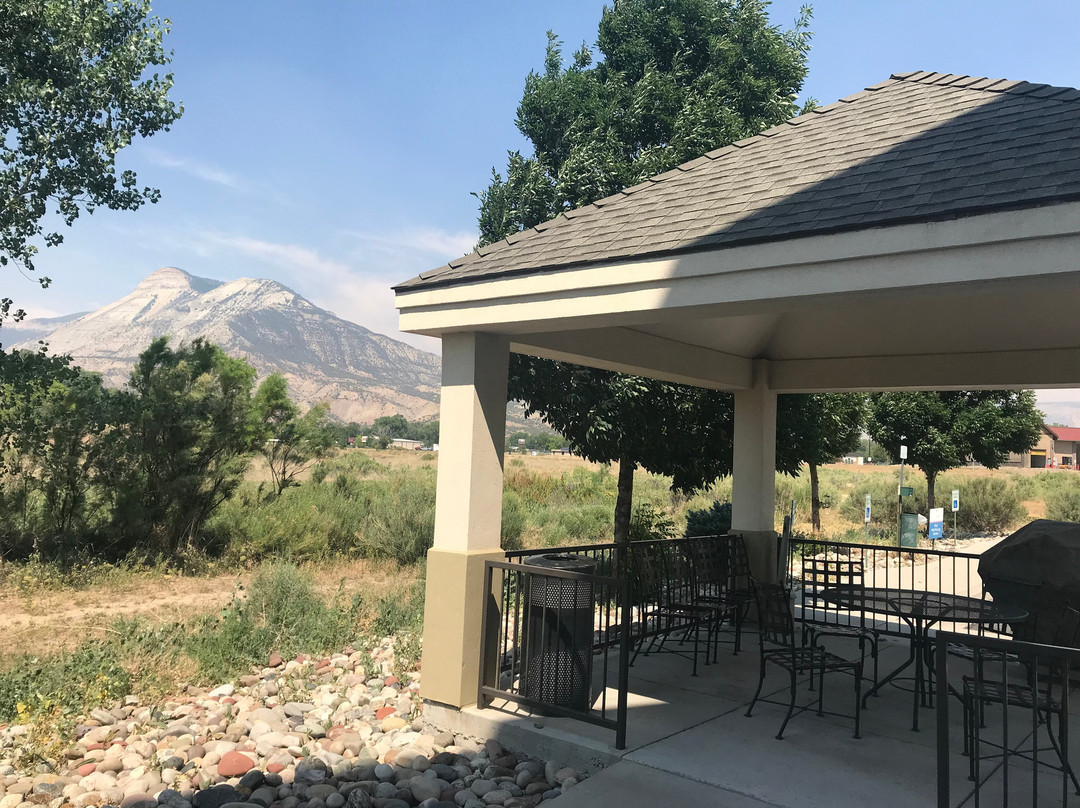 Western Slope Suites主图