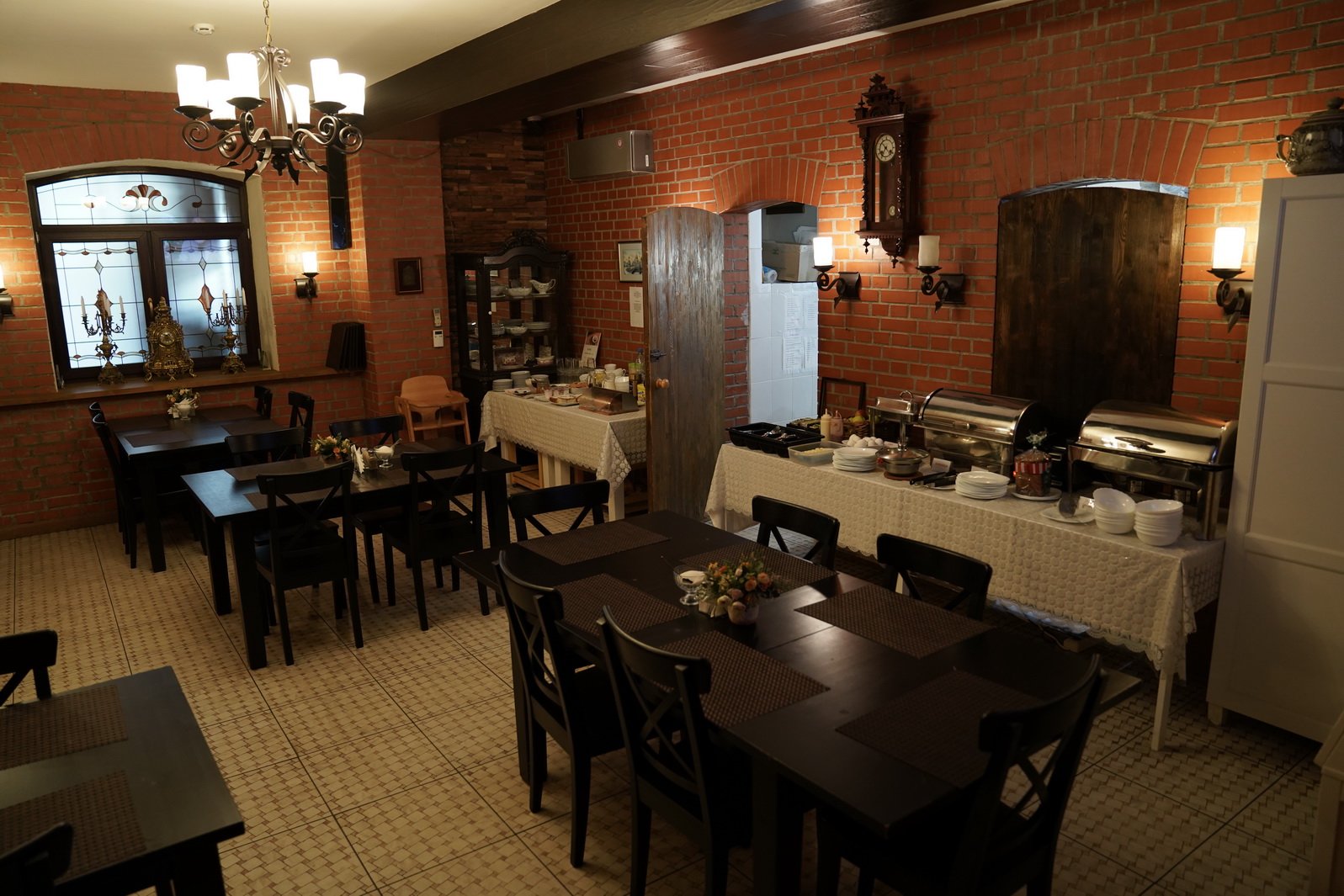 Otel Osobnyak na Karla Marksa-餐饮