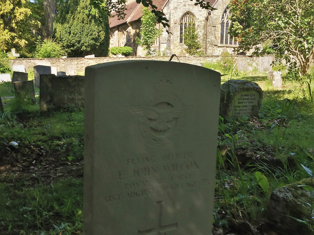 Commonwealth War Graves, Staplehurst景点图片