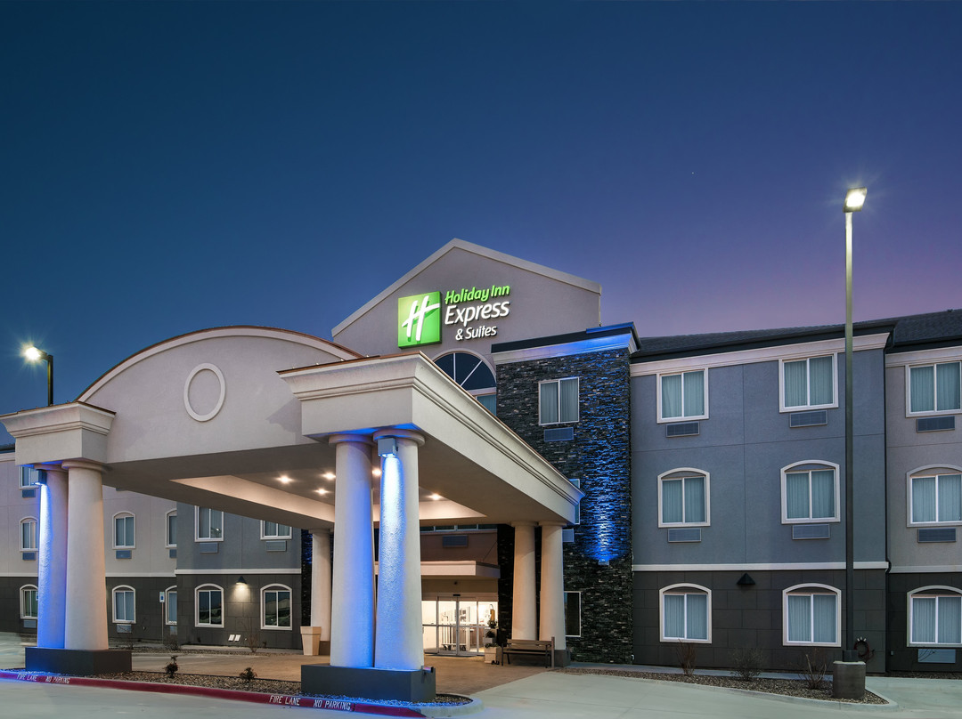 Holiday Inn Express & Suites Monahans I-20 By IHG主图