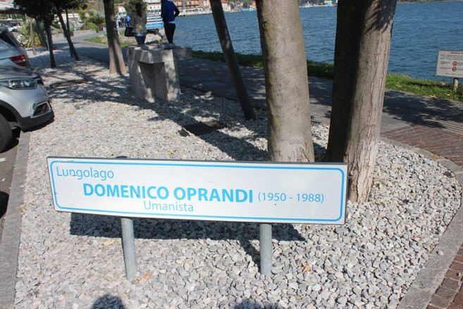 Lungolago Domenico Oprandi景点图片