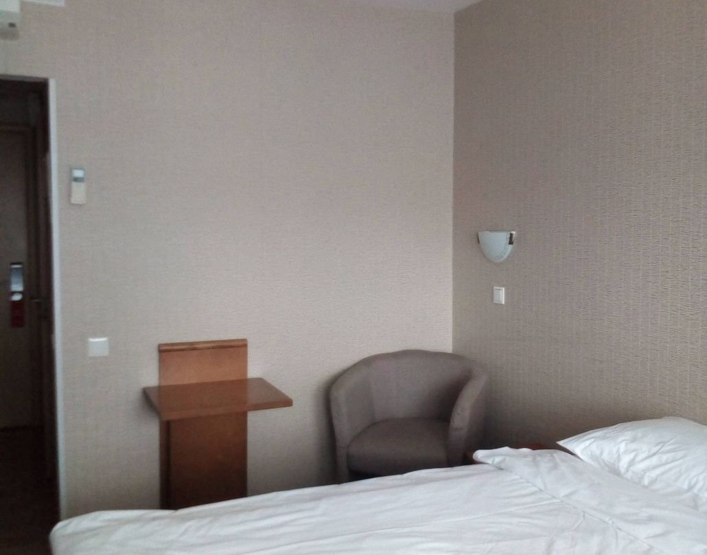 AZIMUT Hotel Novosibirsk主图