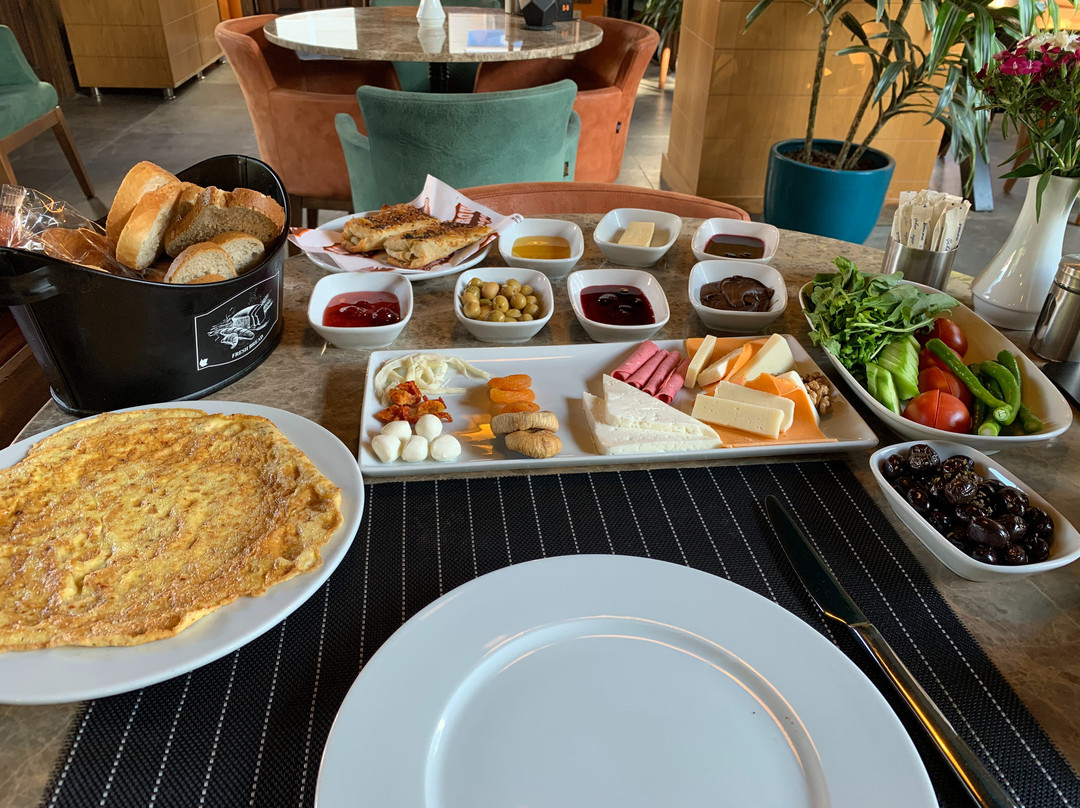Route Hotel Kaleiçi主图