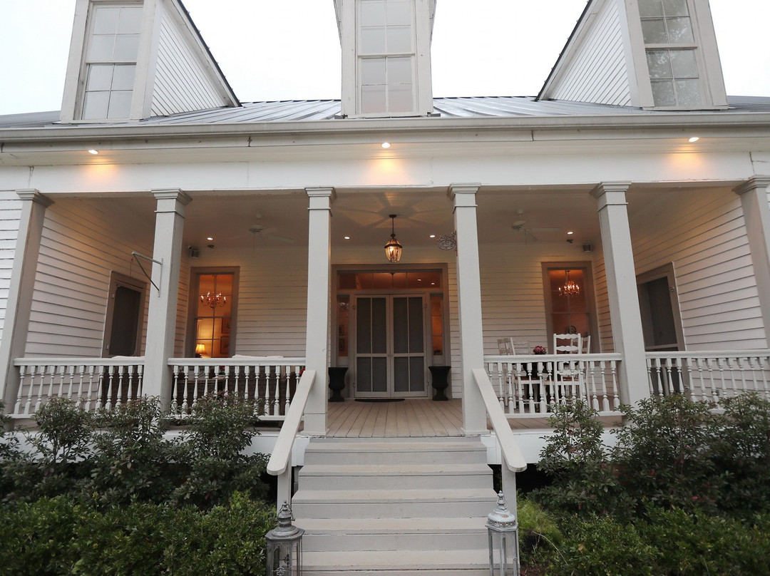 The Historic Hill House And Farm主图