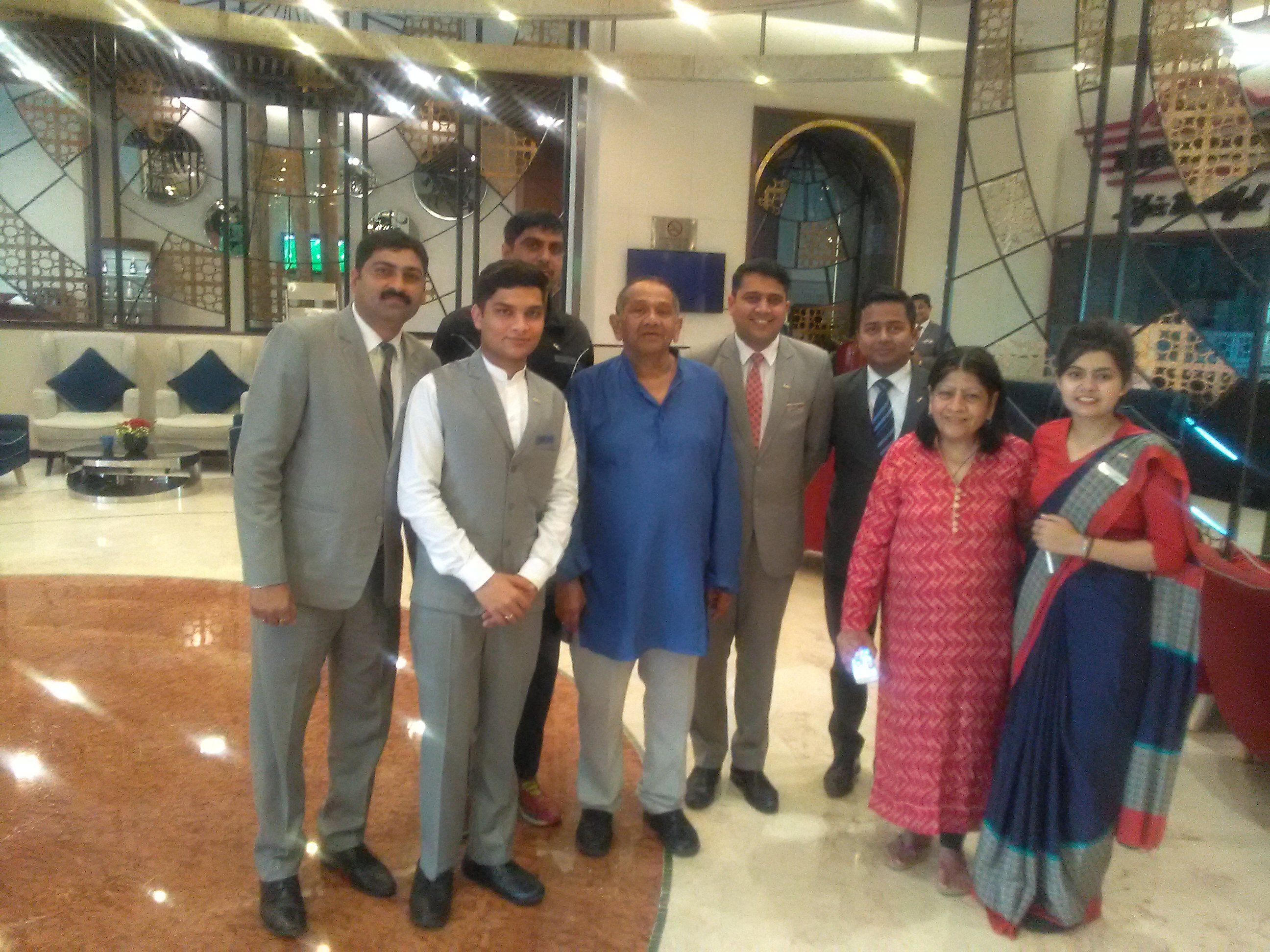 Radisson Hotel Gurugram Sohna Road City Center-餐饮