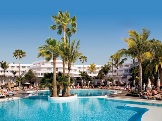 Hotel Riu Paraiso Lanzarote主图