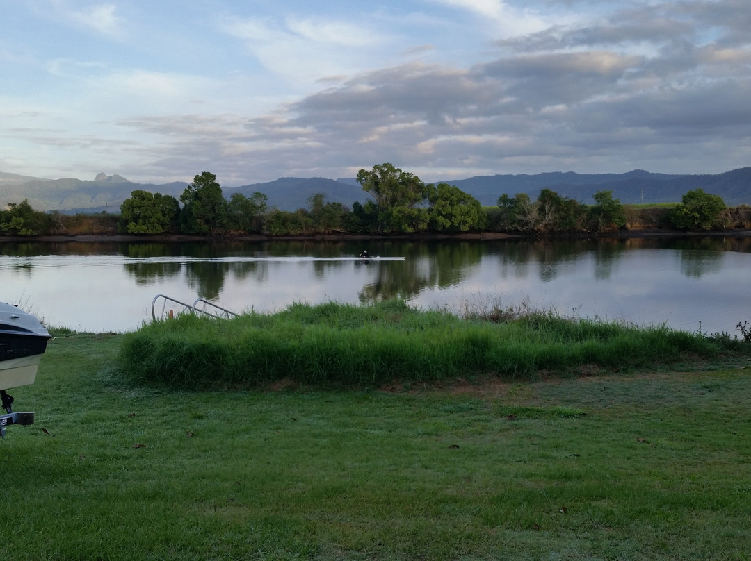 特维德河汽车旅馆主图