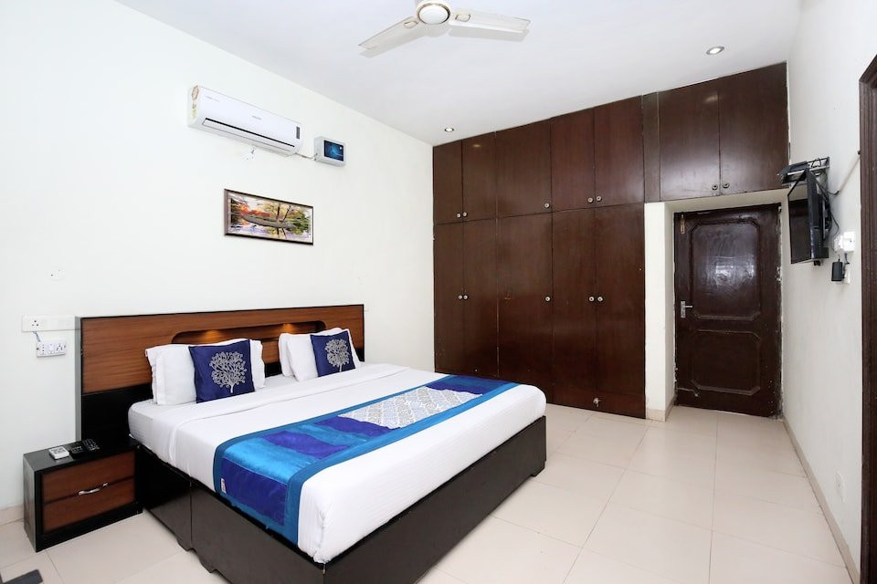 OYO 9049 Pearl Grand主图