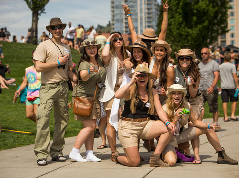 Gibbons Festivals & Events-基洛纳必去景点