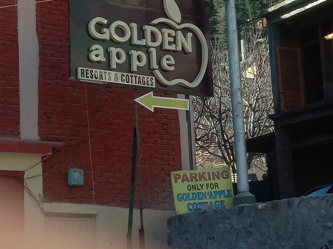 Hotel Golden Apple Kalpa主图
