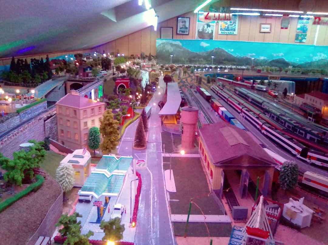 Plastico Fantasy World-Santo Stefano Ticino必去景点