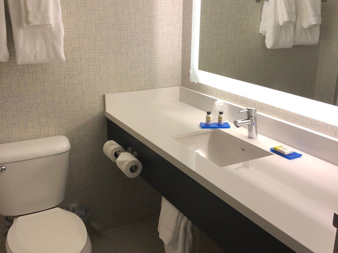 Holiday Inn Express & Suites Everett By IHG主图