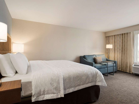 内布拉斯加林肯机场酒店主图