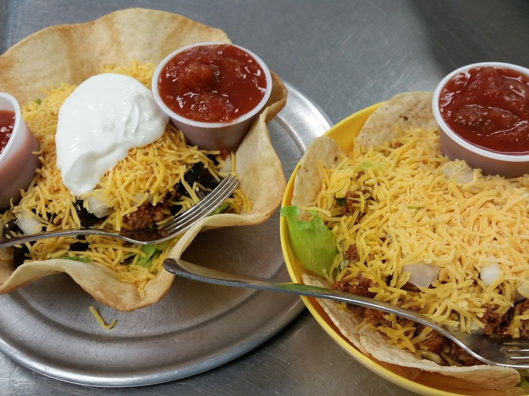 Lyndon餐馆和美食-Buzzards Pizza