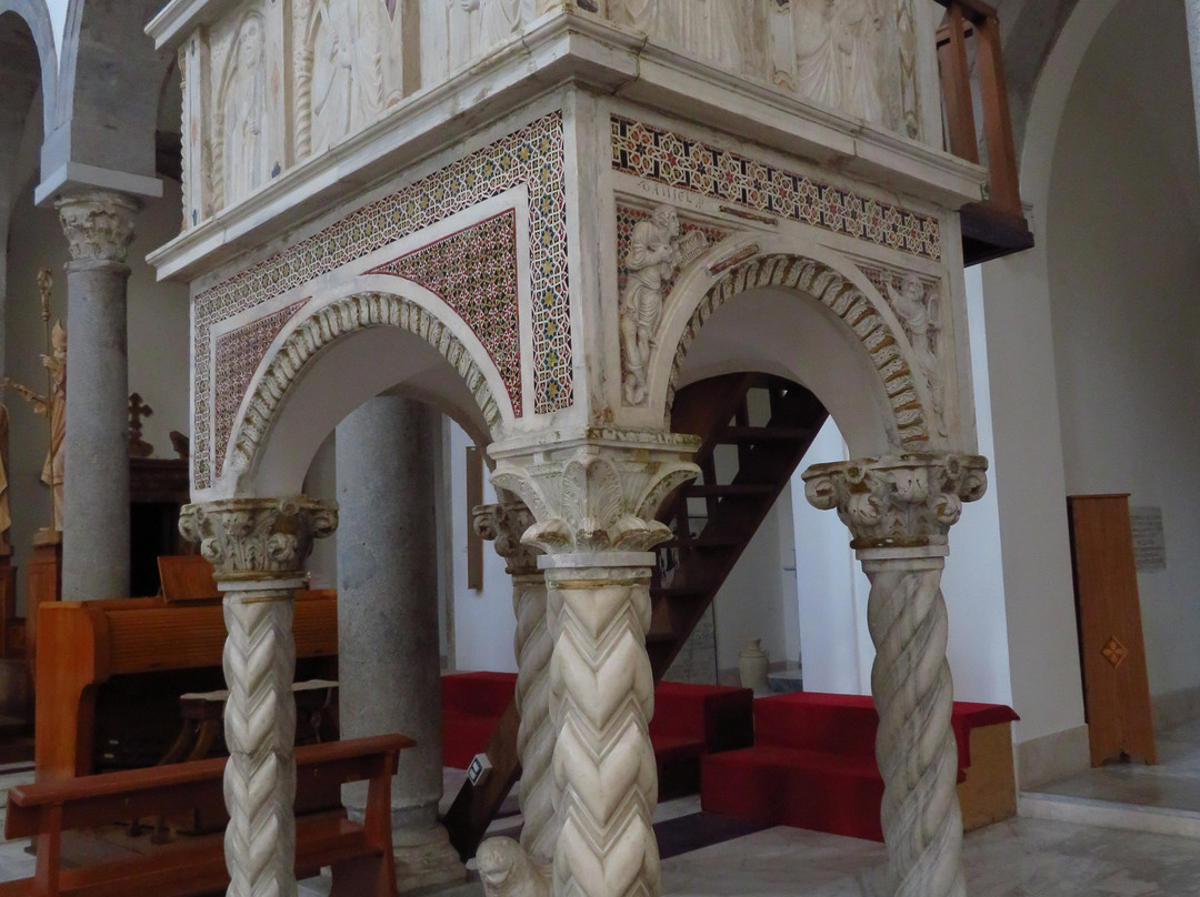 Cattedrale di Teano景点图片
