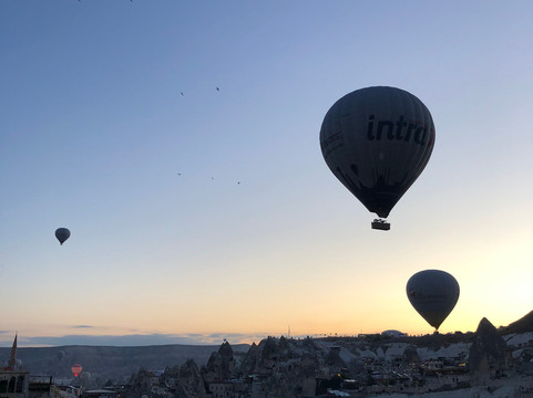 格兰德卡乌套房酒店主图