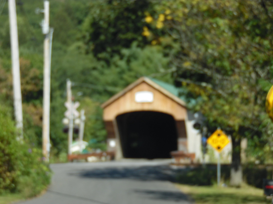 Bartonsville Covered Bridge-Rockingham必去景点