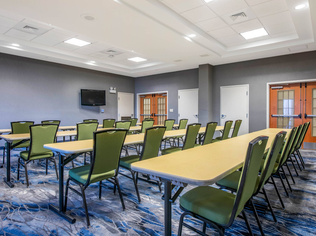 Fairfield Inn & Suites Holiday Tarpon Springs主图