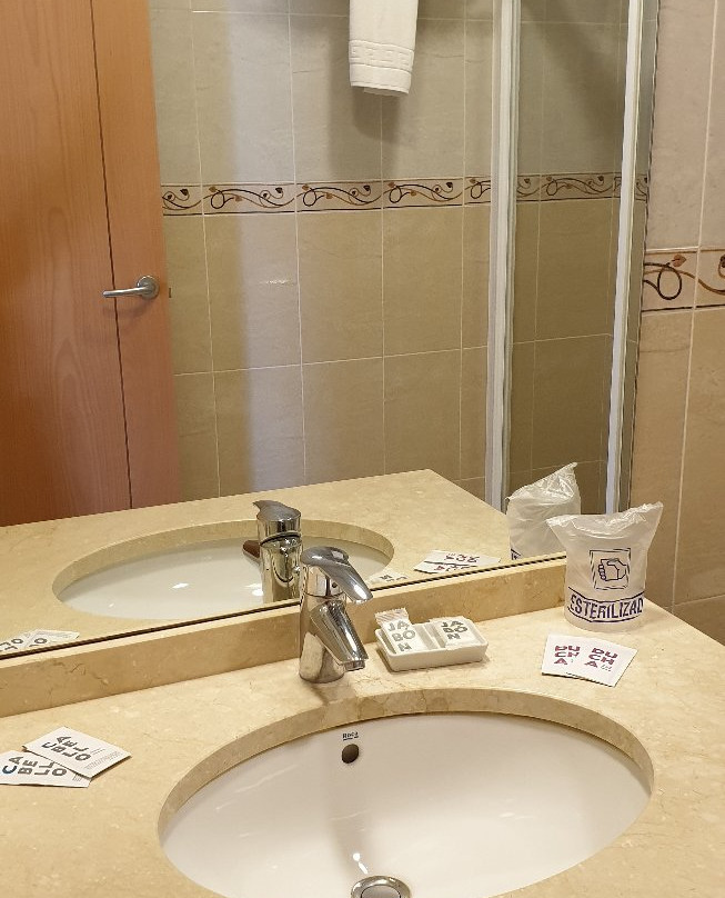 Hotel & Spa Plaza主图