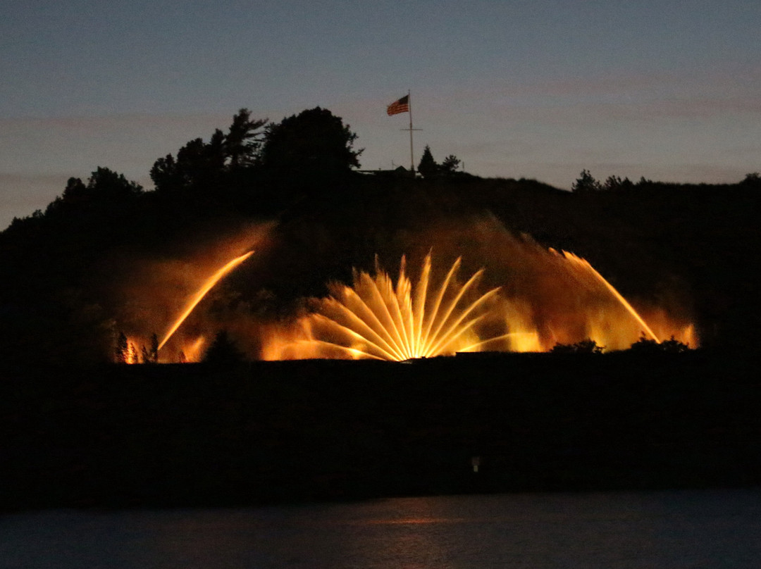 Grand Haven Musical Fountain景点图片