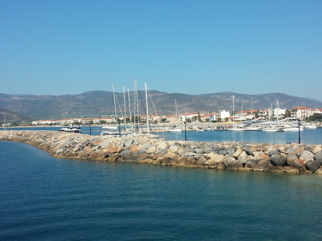 Astros Beach-Paralio Astros必去景点