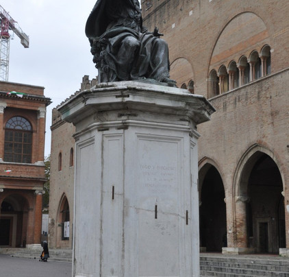Fontana della Pigna-里米尼必去景点