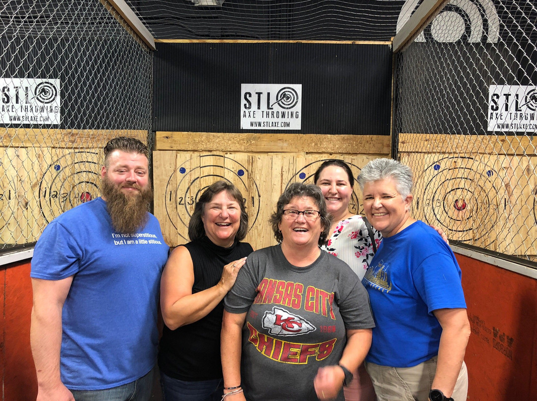 STL Axe Throwing-圣查尔斯必去景点