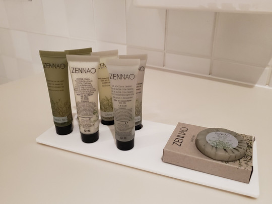 勒斯哈里斯酒店主图