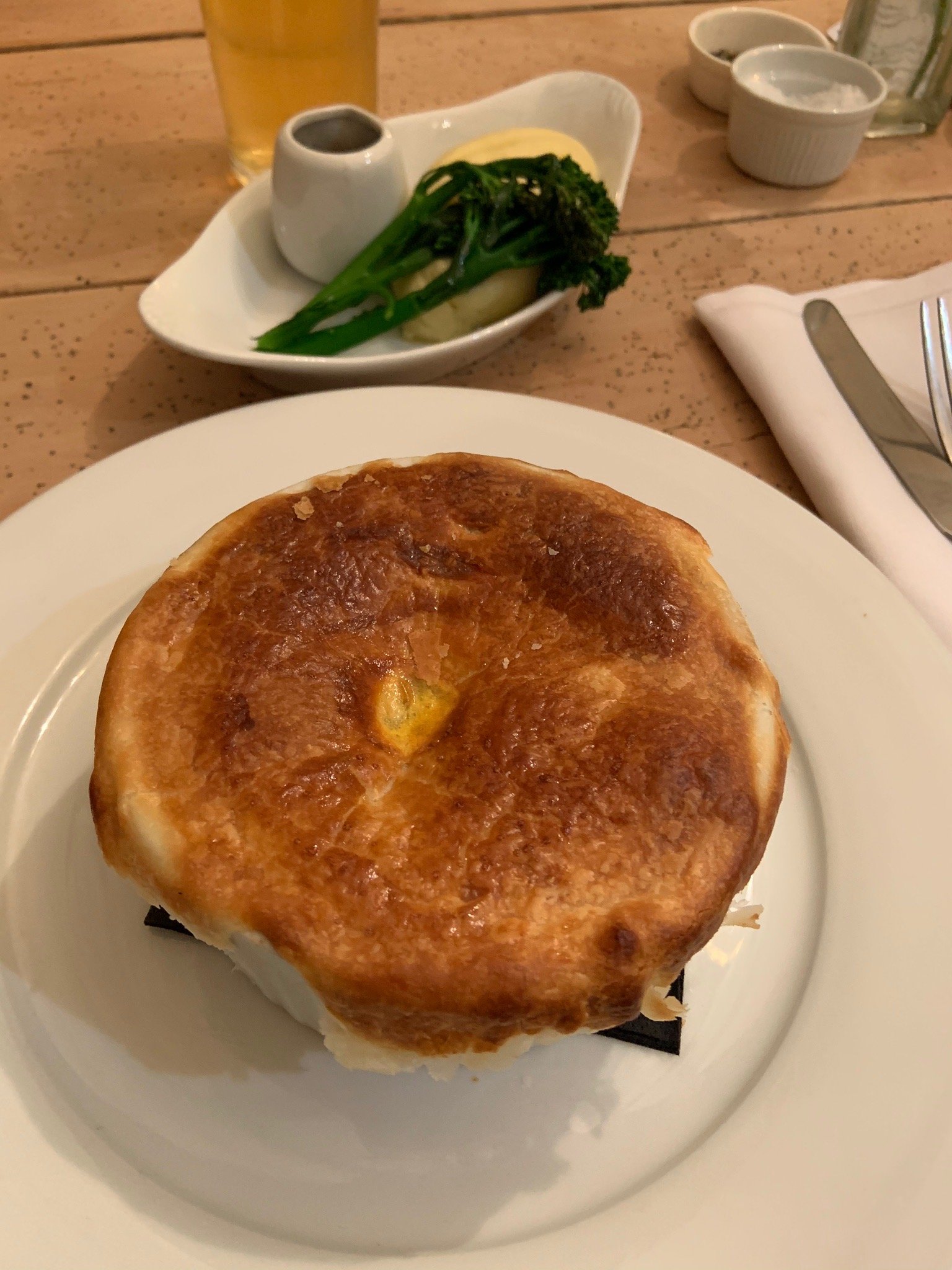 The Salford Inn-官方