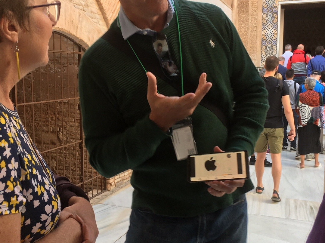 Tours by Locals-格拉纳达必去景点