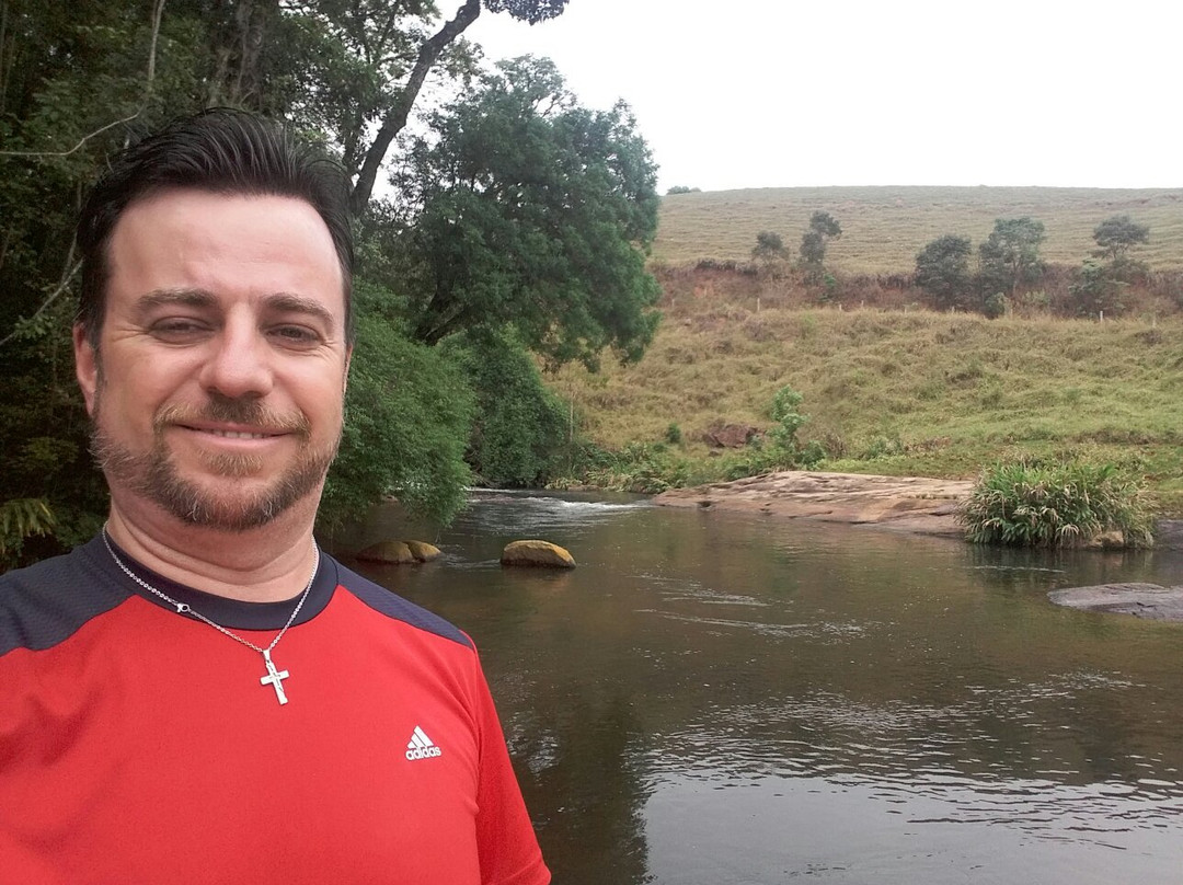 Cachoeira dos Henriques-Paraisopolis必去景点