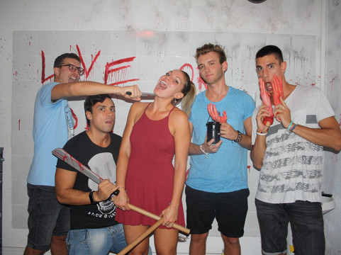 Brain In A Cage-里窝那必去景点