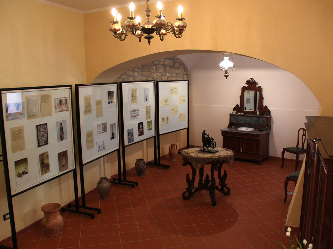 Museo del Profumo-Sant'Elena Sannita必去景点