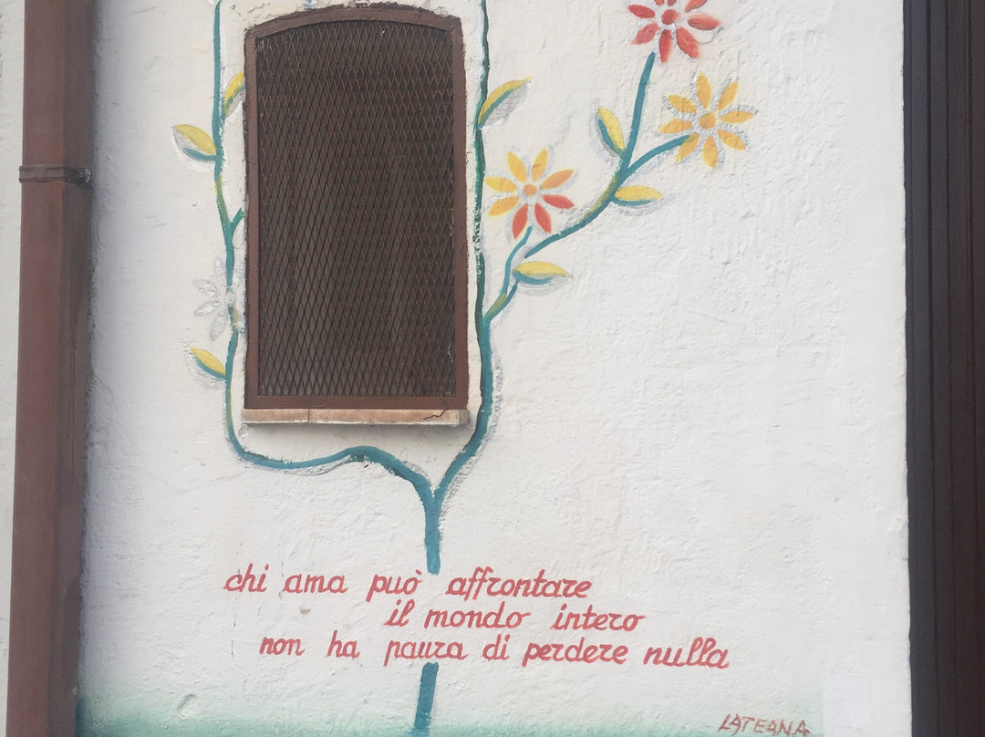 I Murales-Montegiordano必去景点