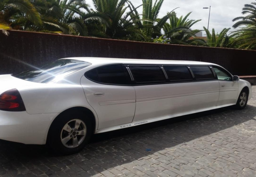 Luxury Paradise景点图片