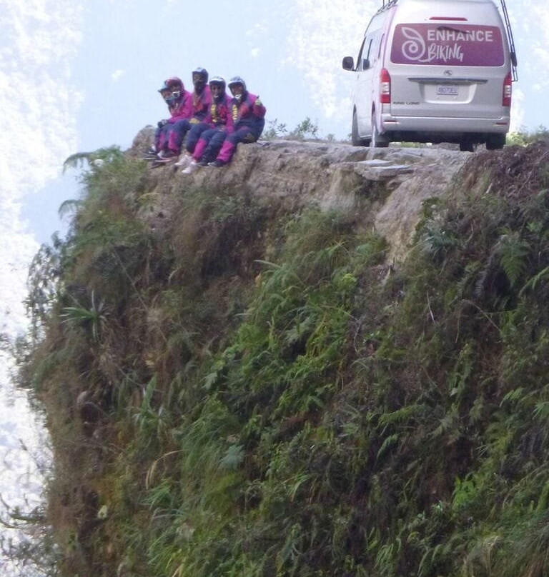 Enhance Travel-拉巴斯必去景点