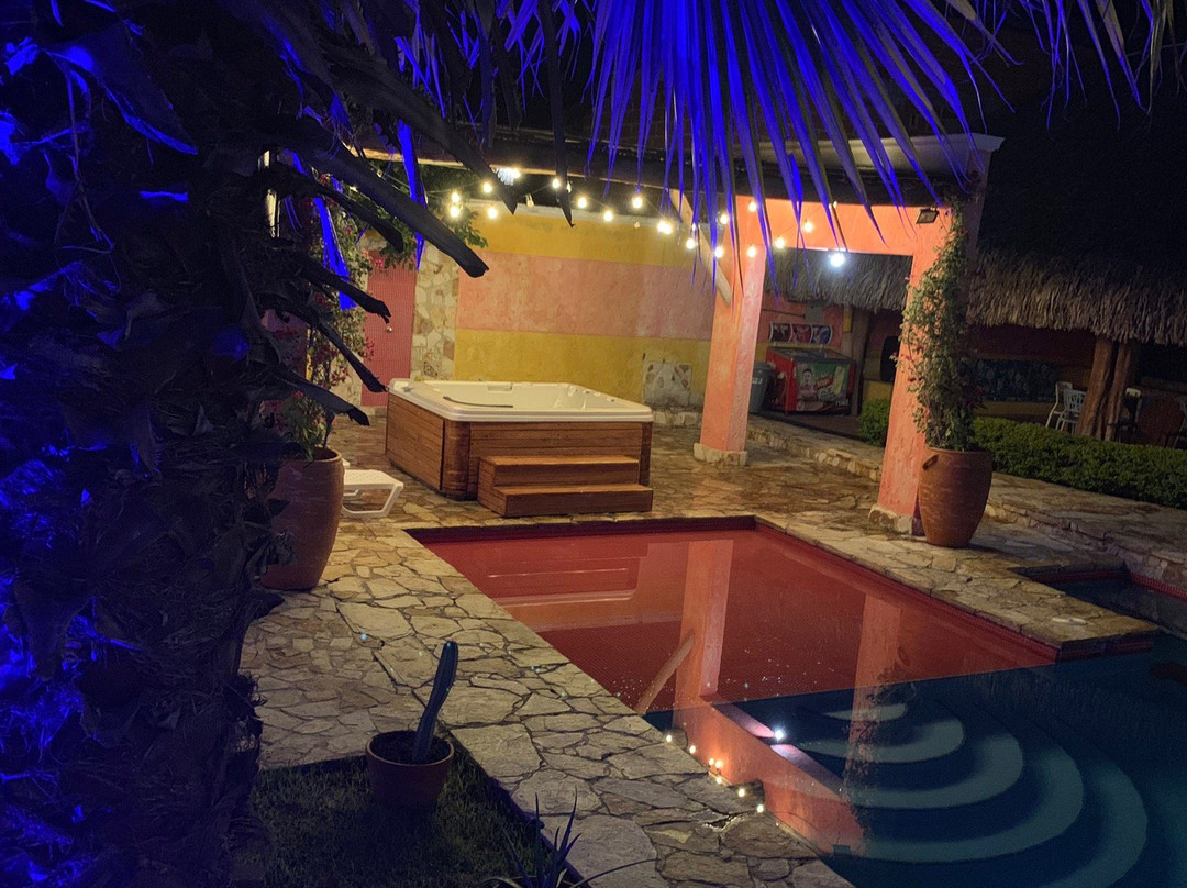 Hotel Santa Barbara Colonial主图